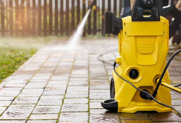 Best Pool Deck Cleaning  in Lewisburg, PA